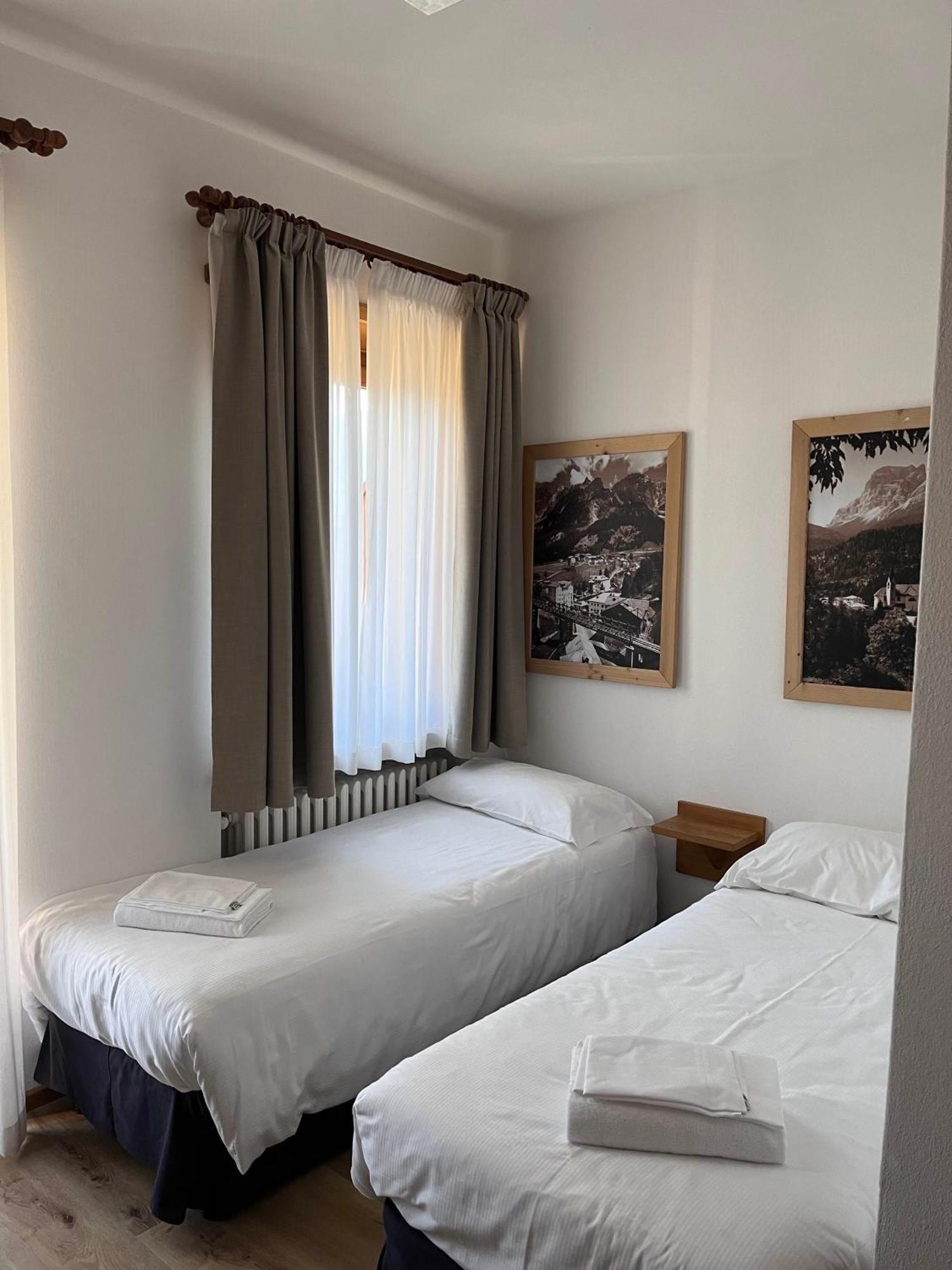Hotel Albergo Dolomiti San Vito di Cadore Exterior photo