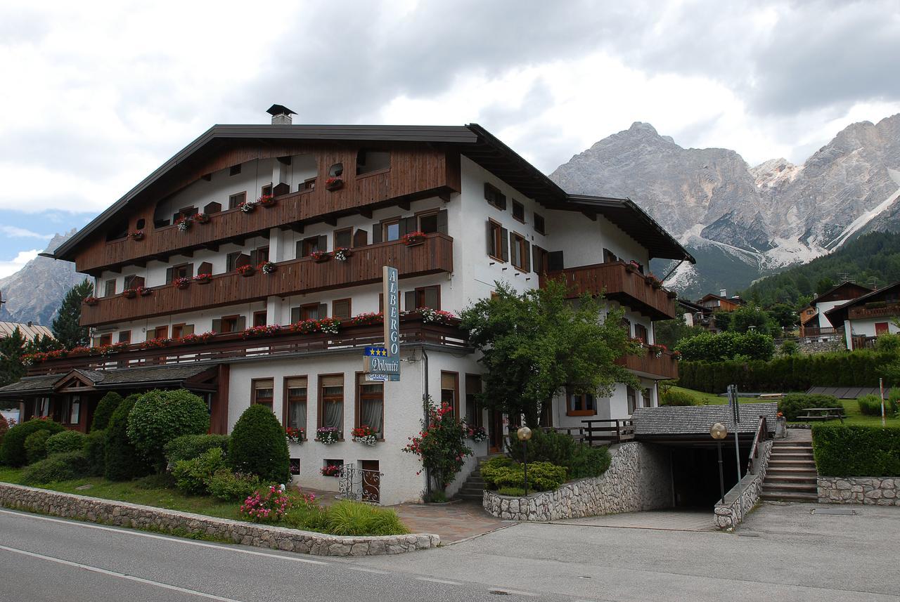 Hotel Albergo Dolomiti San Vito di Cadore Exterior photo