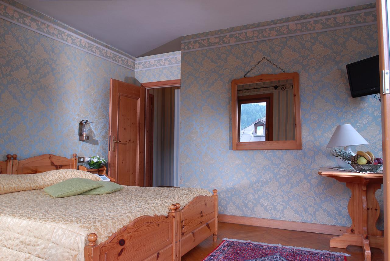 Hotel Albergo Dolomiti San Vito di Cadore Exterior photo